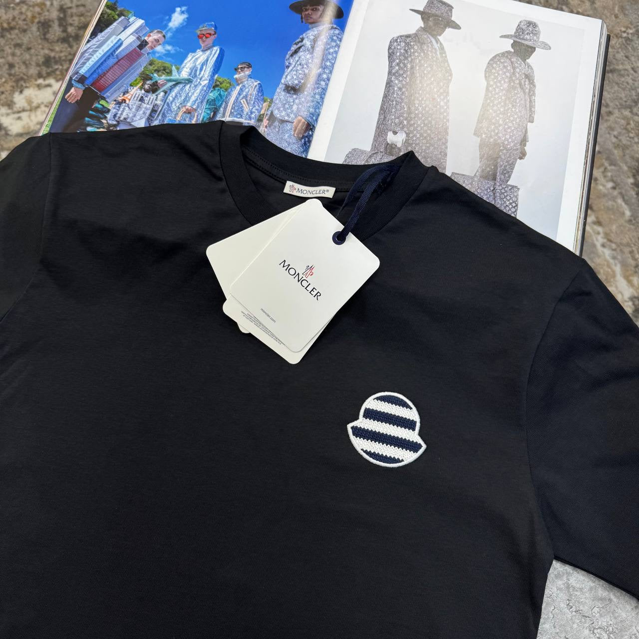 NCLR FRONT SIDE LOGO TSHIRT BLACK