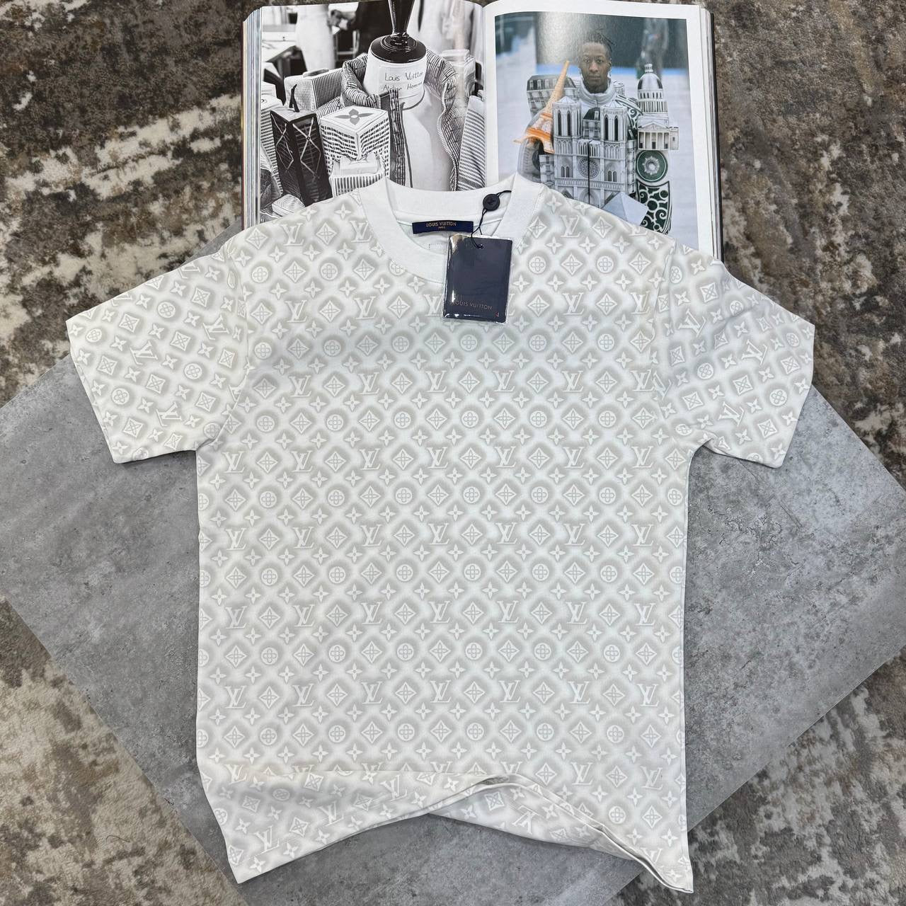 L.V FULL PRINT T SHIRT-WHITE
