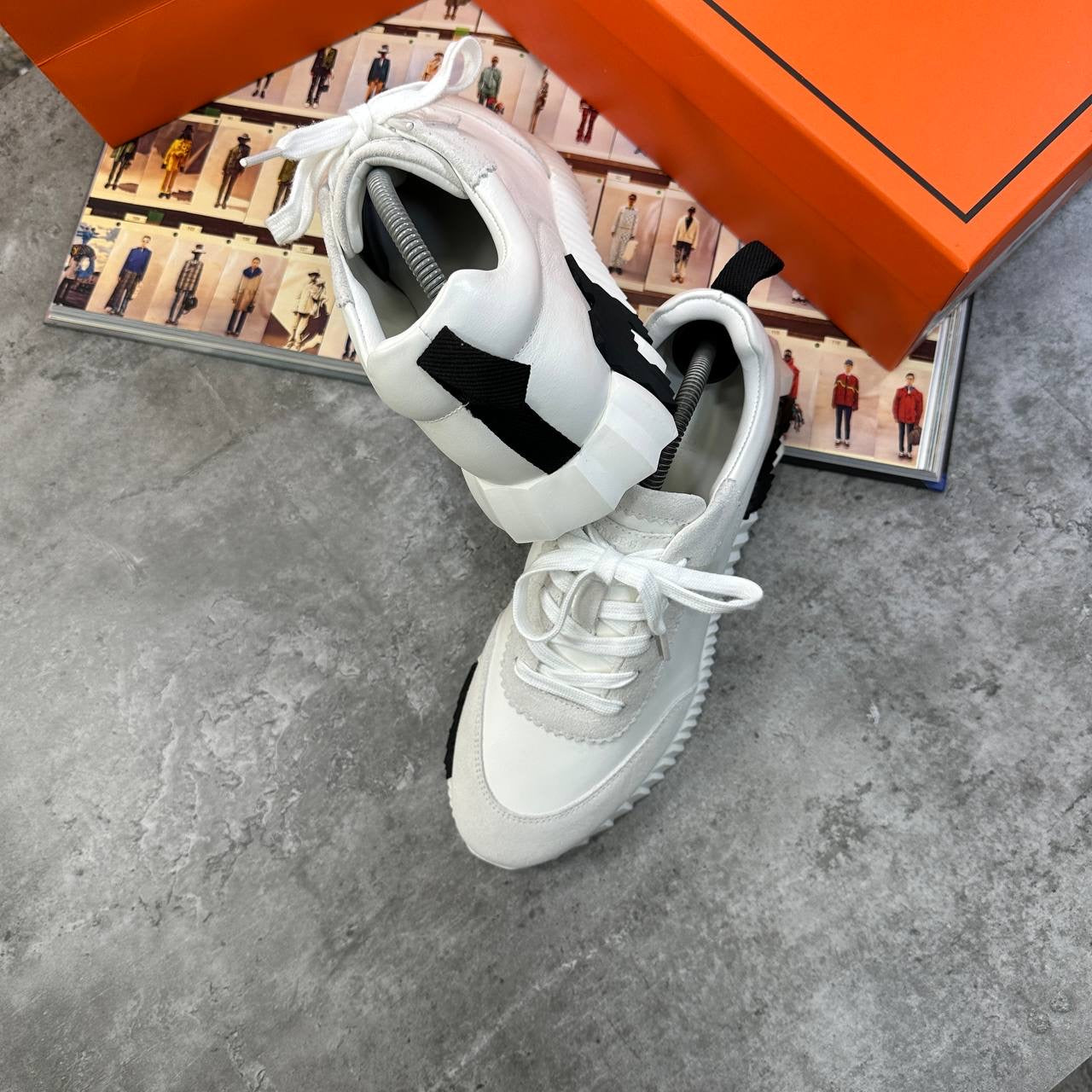 HRMS TRAINER WHITE
