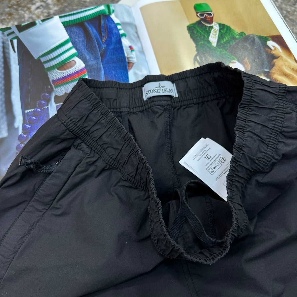 STNE CARGO SHORTS BLACK