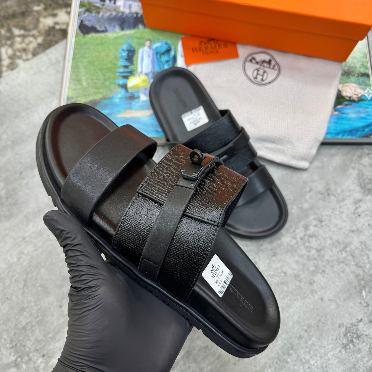 HRMS SLIPPERS MENS BLACK