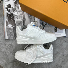 L.ve TRAINER - WHITE