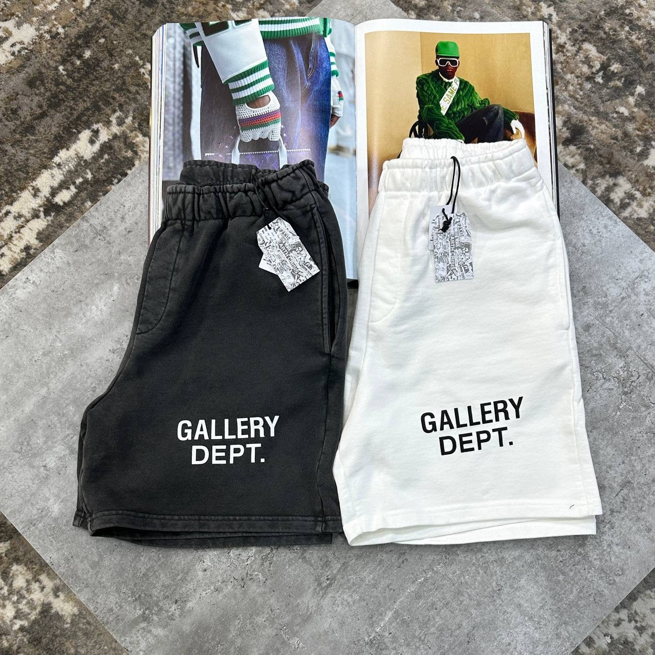 GLRY SHORTS WHITE