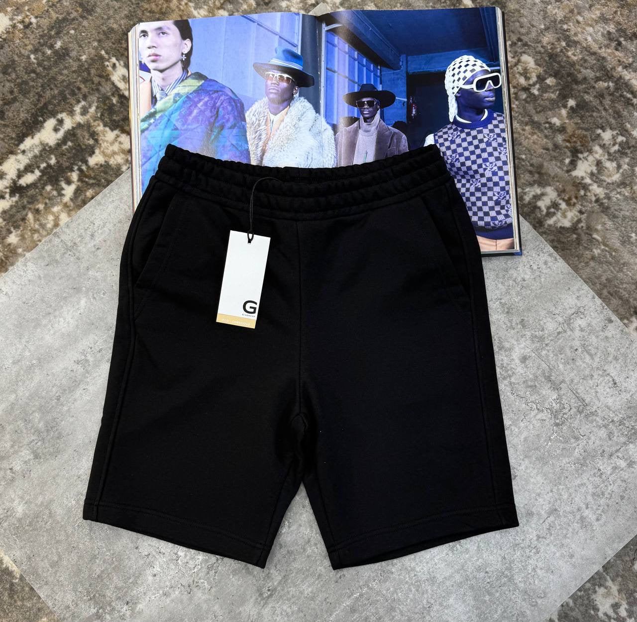 GVNCHY SHORT SET ALL BLACK