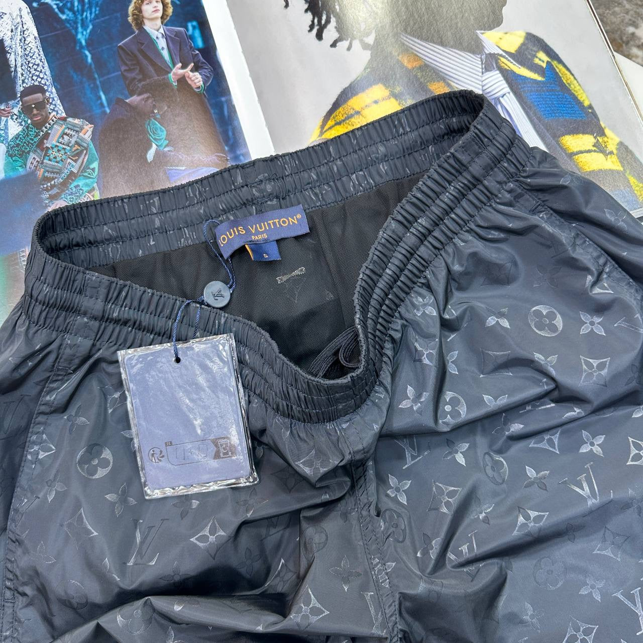 L.V SWIM SHORTS NAVY