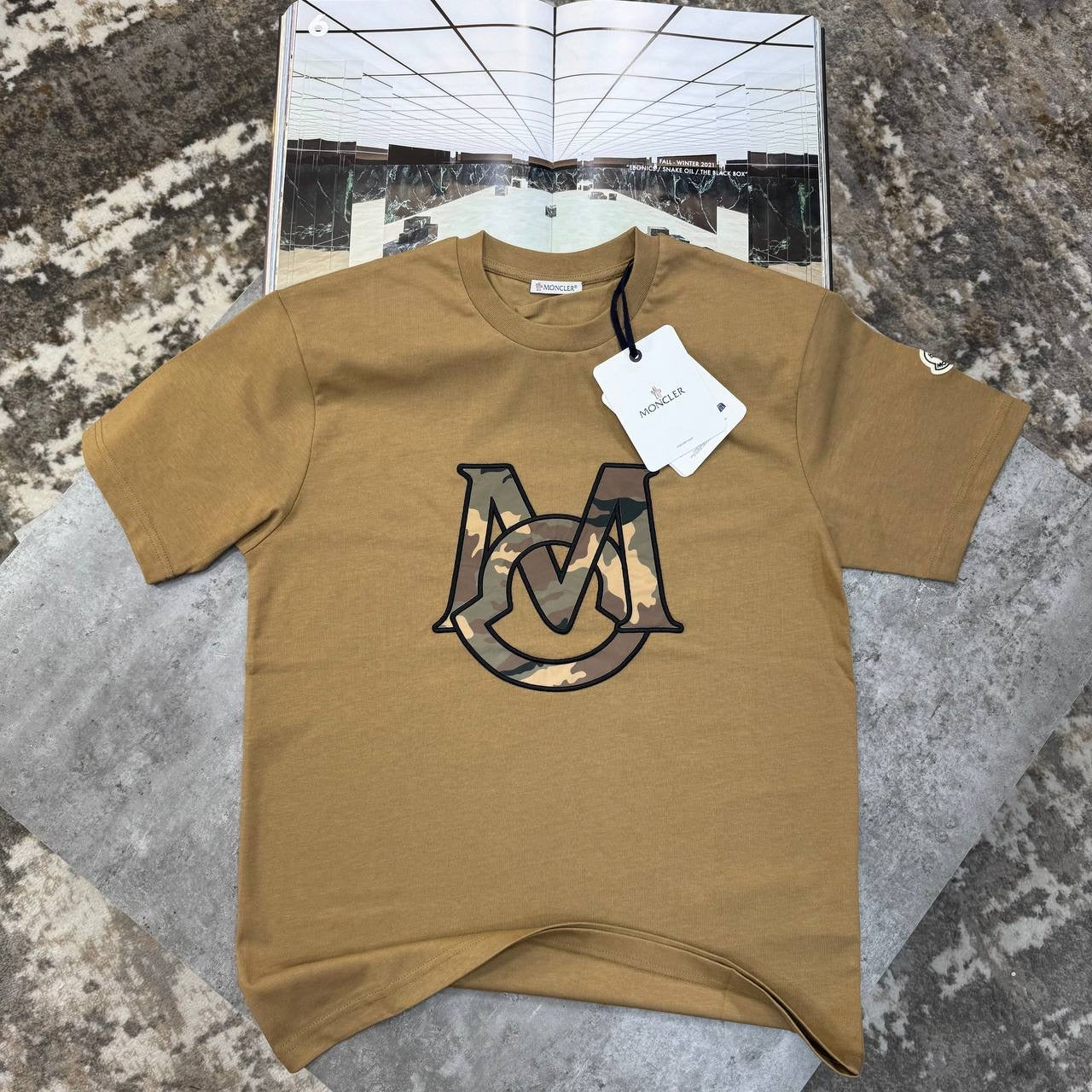 MNCR TSHIRT- BEIGE