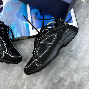 B-30 TRAINER-ALL BLACK