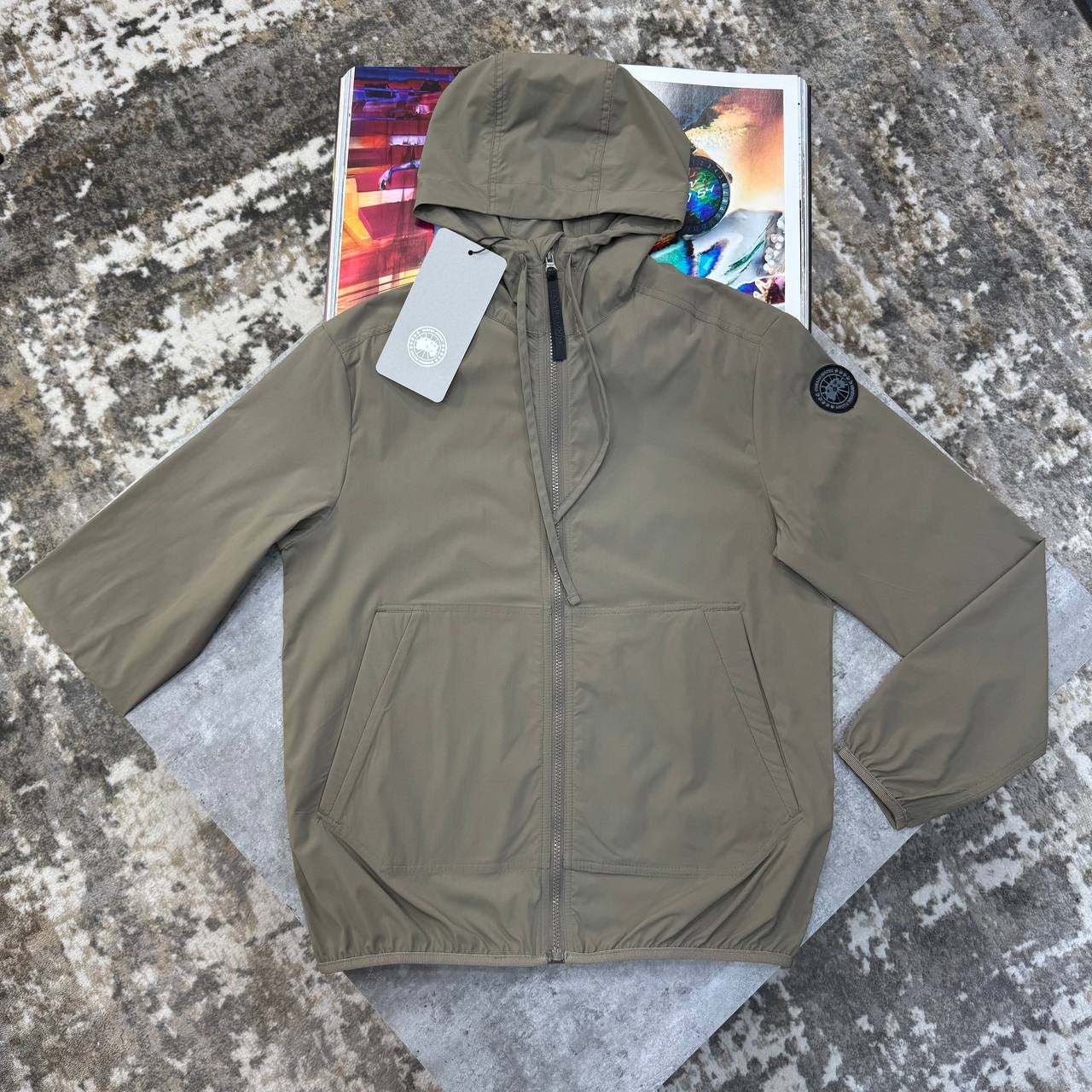 C.G LIGHT WEIGHT JACKET SIDE BLACK BADGE LIGHTBROWN
