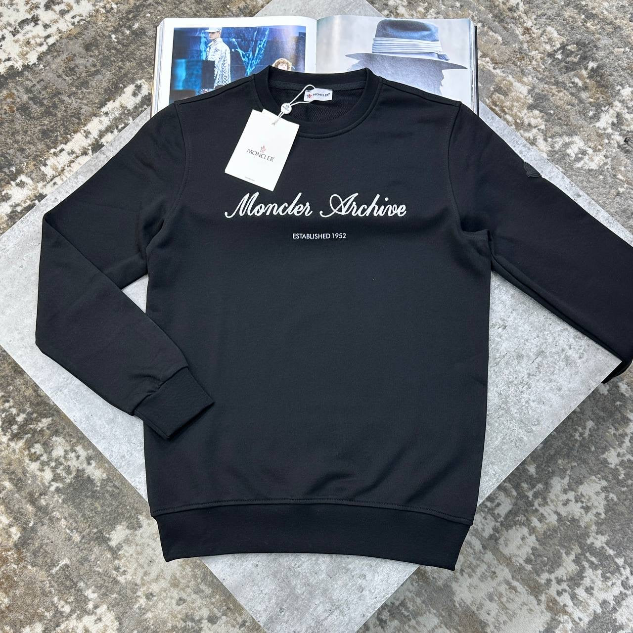 NCLR FRONT WRITTING JUMPER BLACK