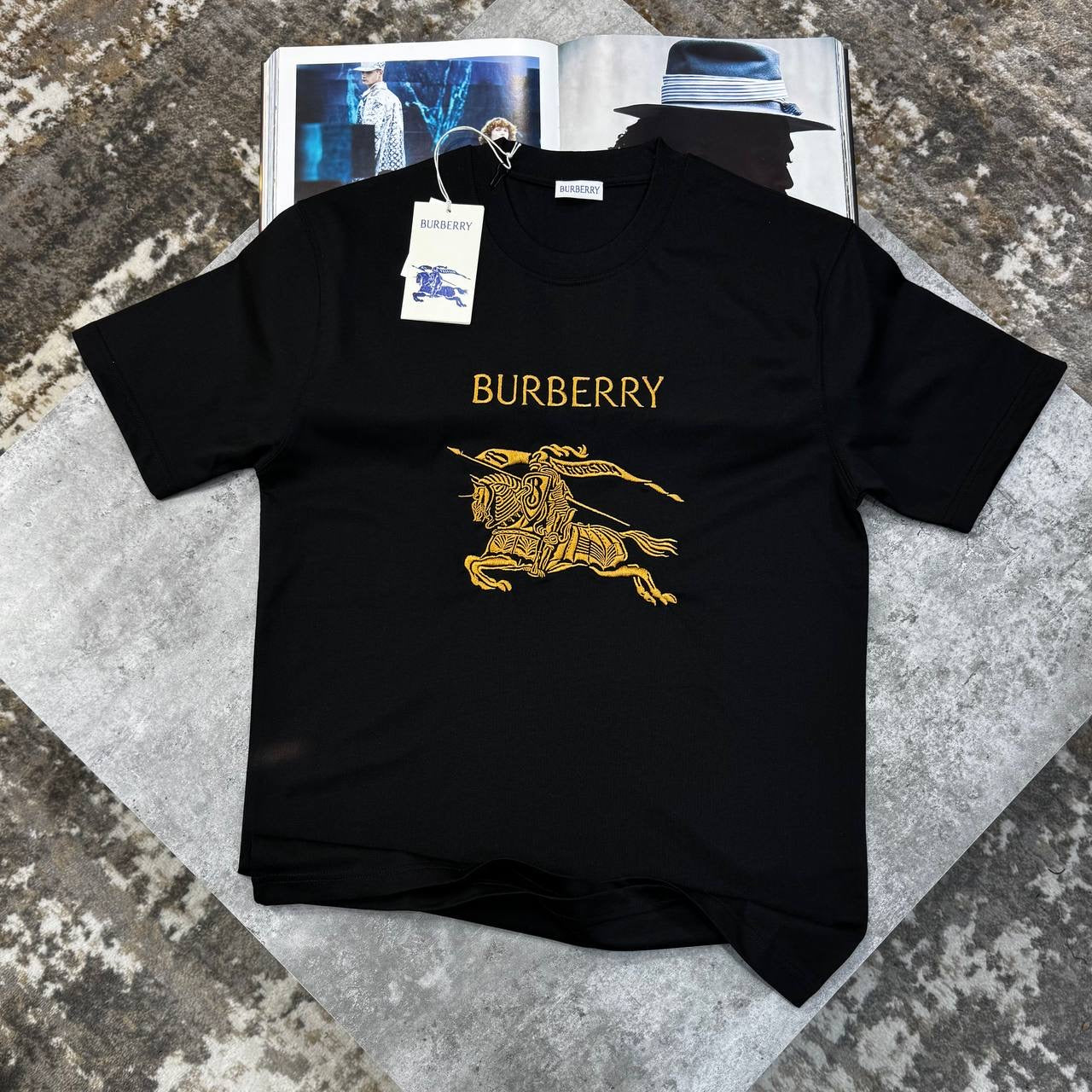 BRBRY TSHIRT BLACK