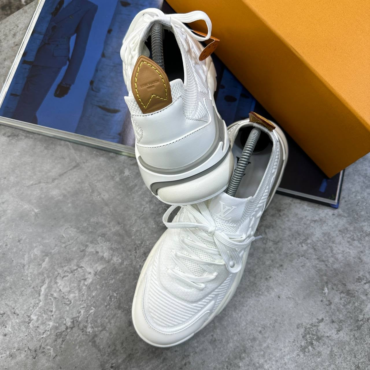 LVE TRAINER TRIPLE WHITE