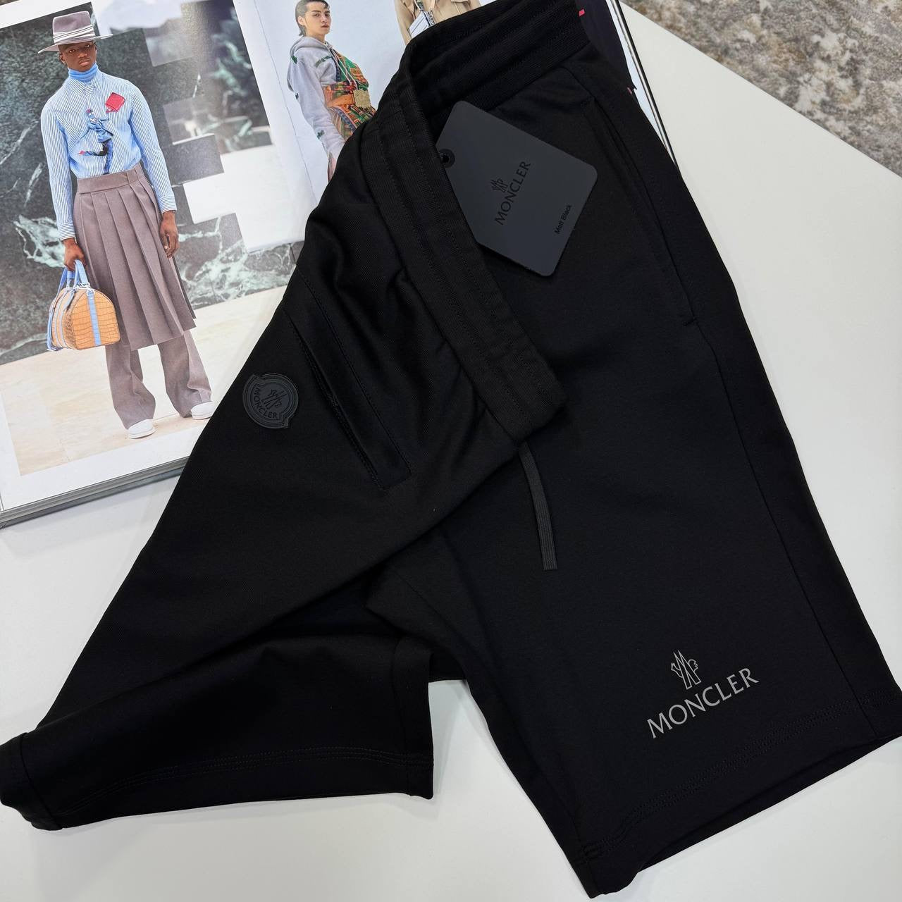 NCLR SHORT BLACK