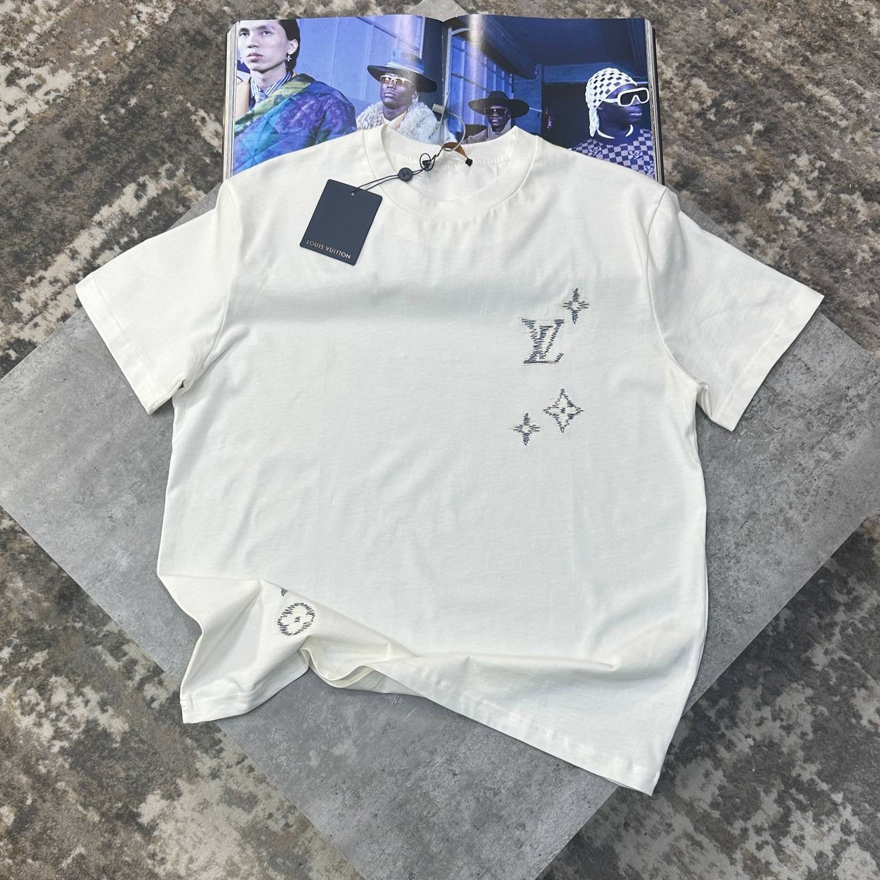 LVE TSHIRT-WHITE