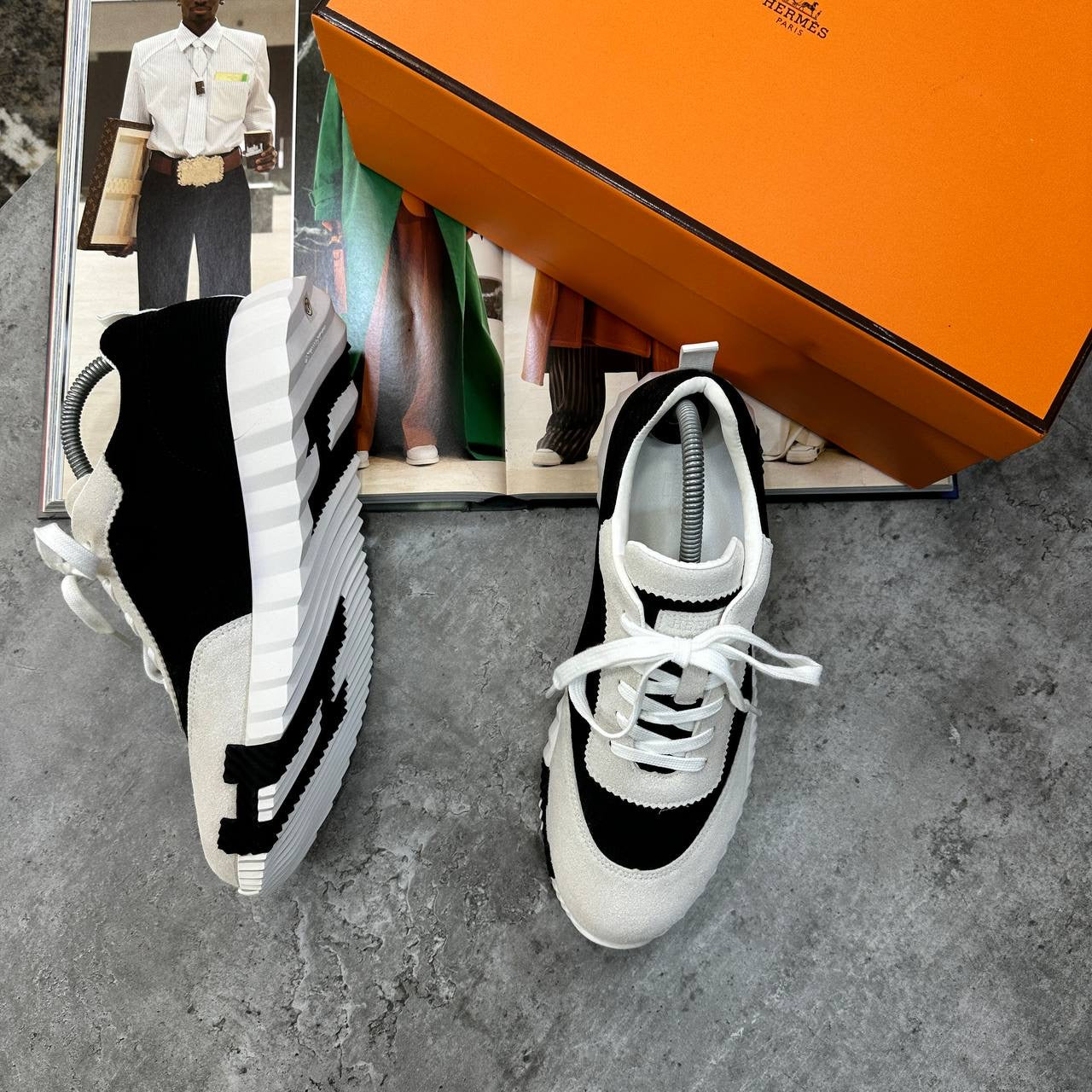 HRMS BOUNCING TRAINERS BLACK|WHITE