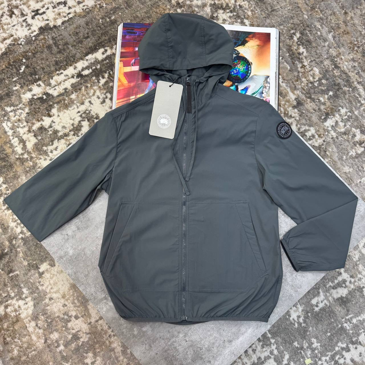 C.G LIGHT WEIGHT JACKET SIDE BLACK BADGE GREY
