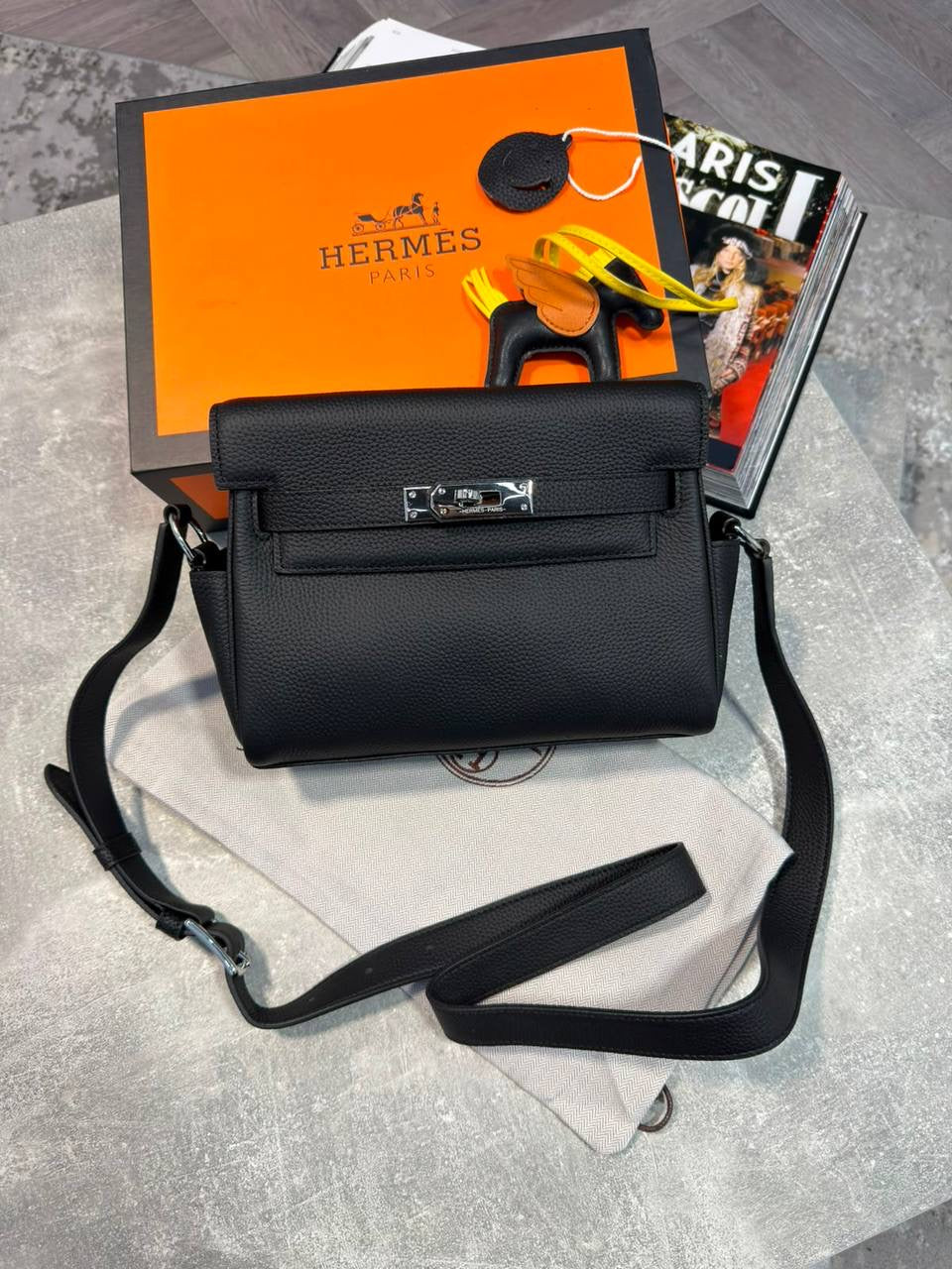 HMS MENS BAG BLACK
