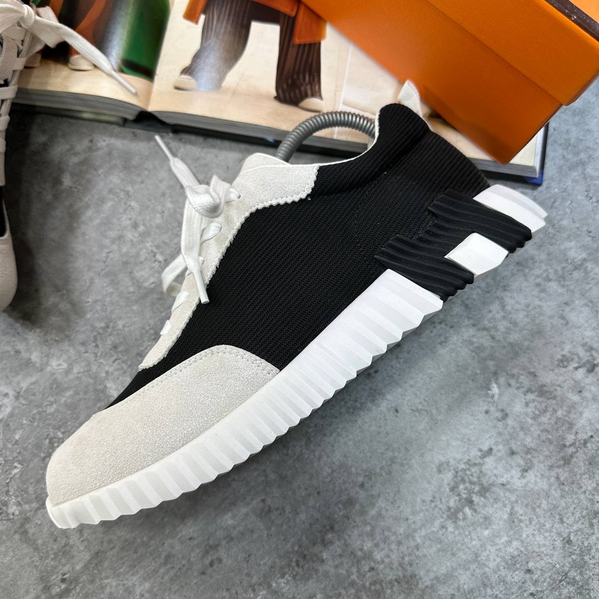 HRMS BOUNCING TRAINERS BLACK|WHITE