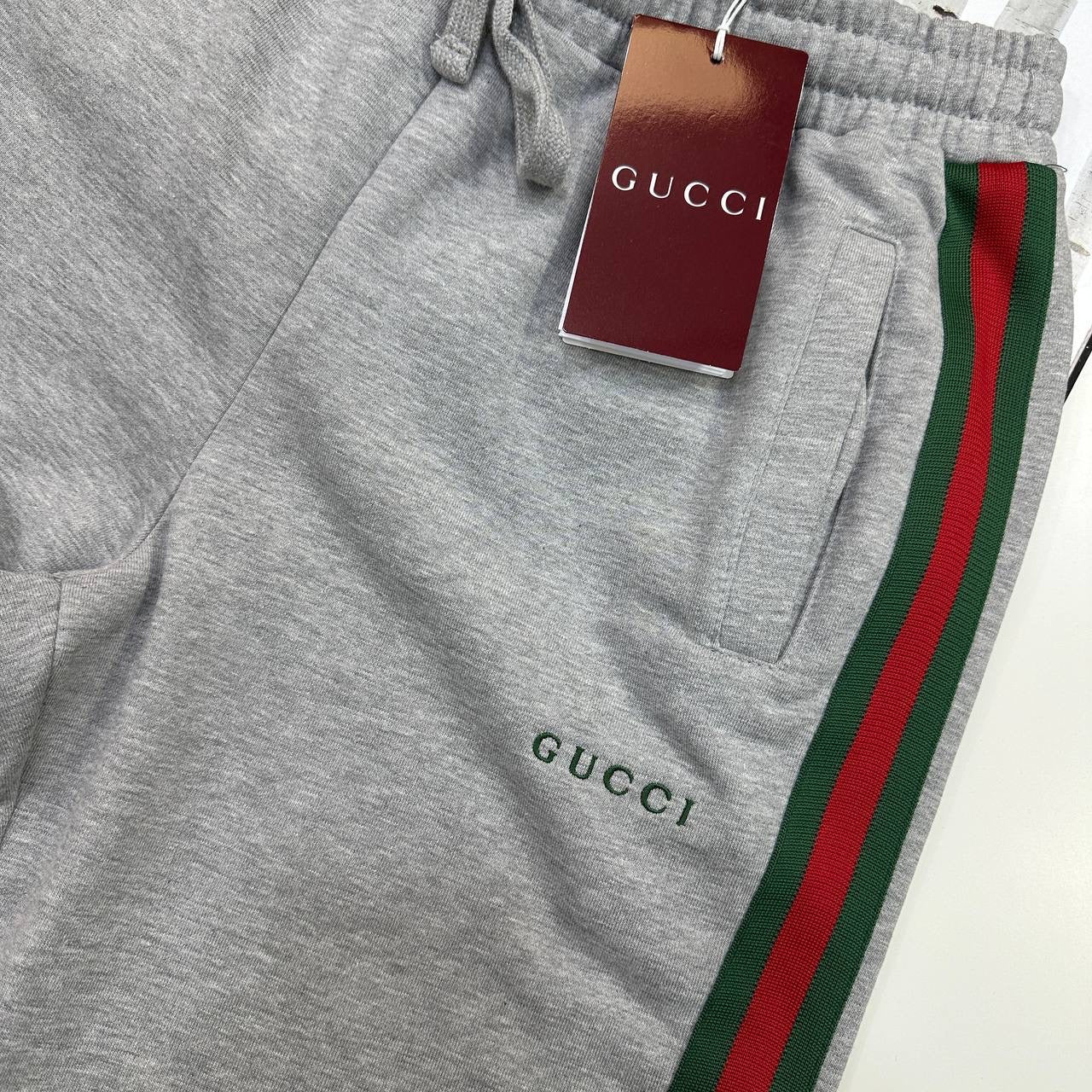 UCI SIDE STRIPE SHORTS GREY