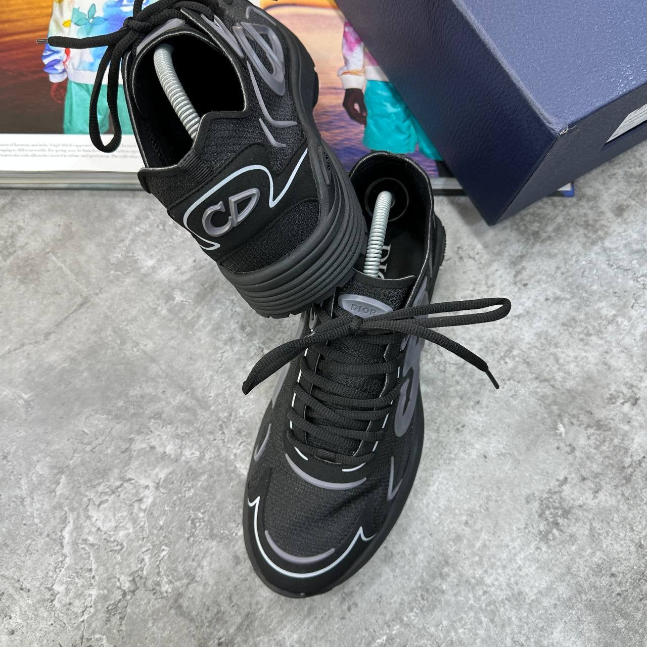 B30 TRAINER ALL BLACK
