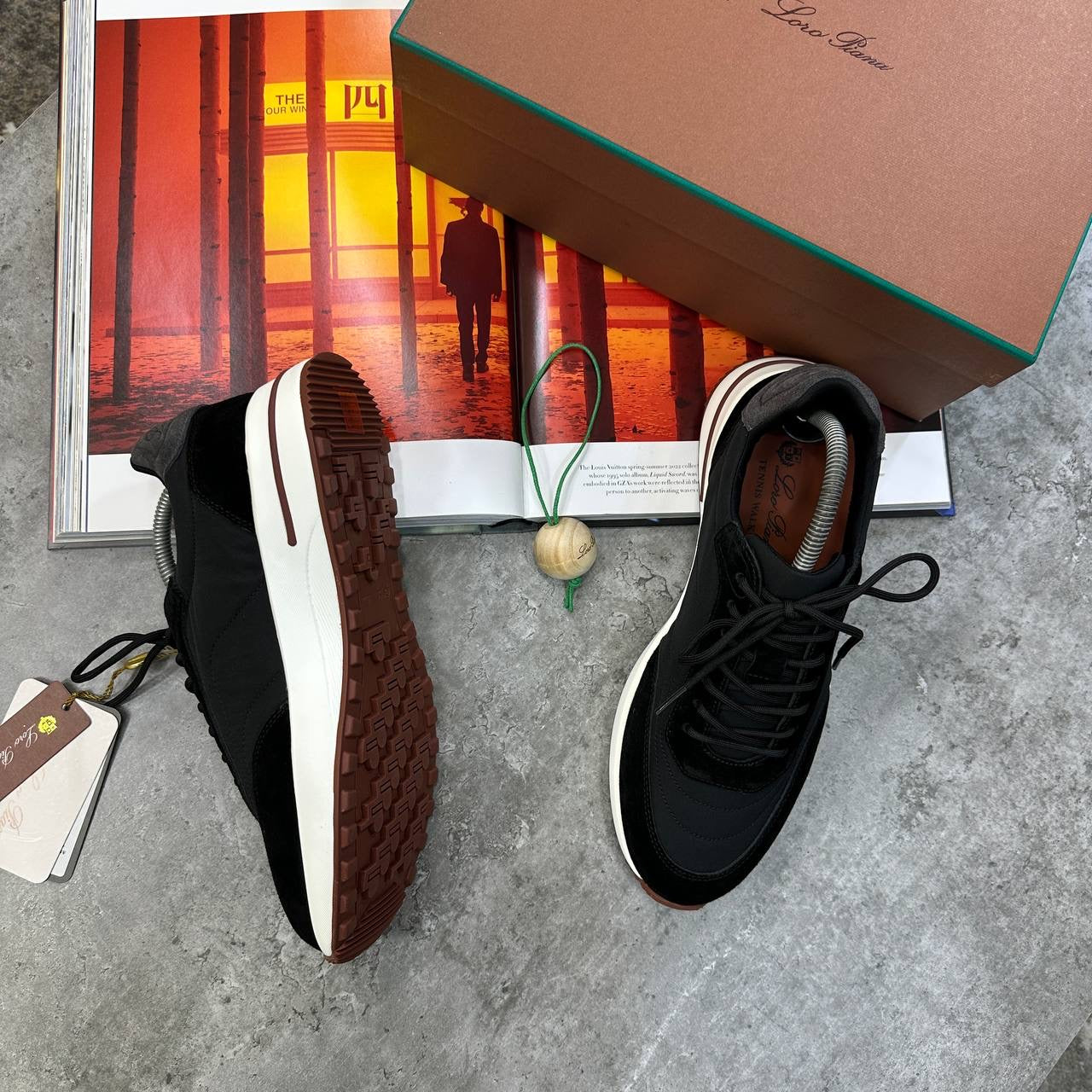 L/P TRAINER BLACK/WHITE