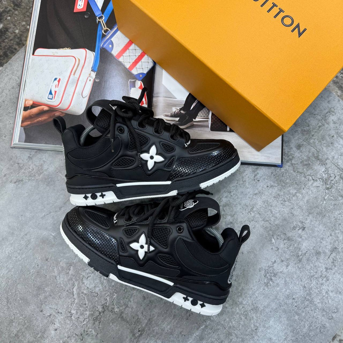 LVE SKATES- BLACK/WHITE