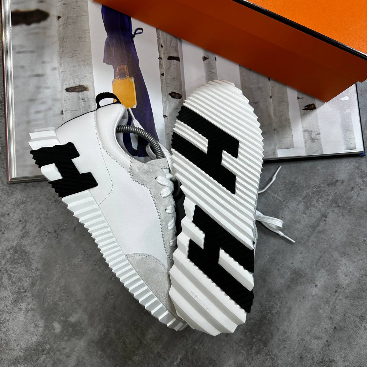 HRMS BOUNCING TRAINERS  BLACK/WHITE